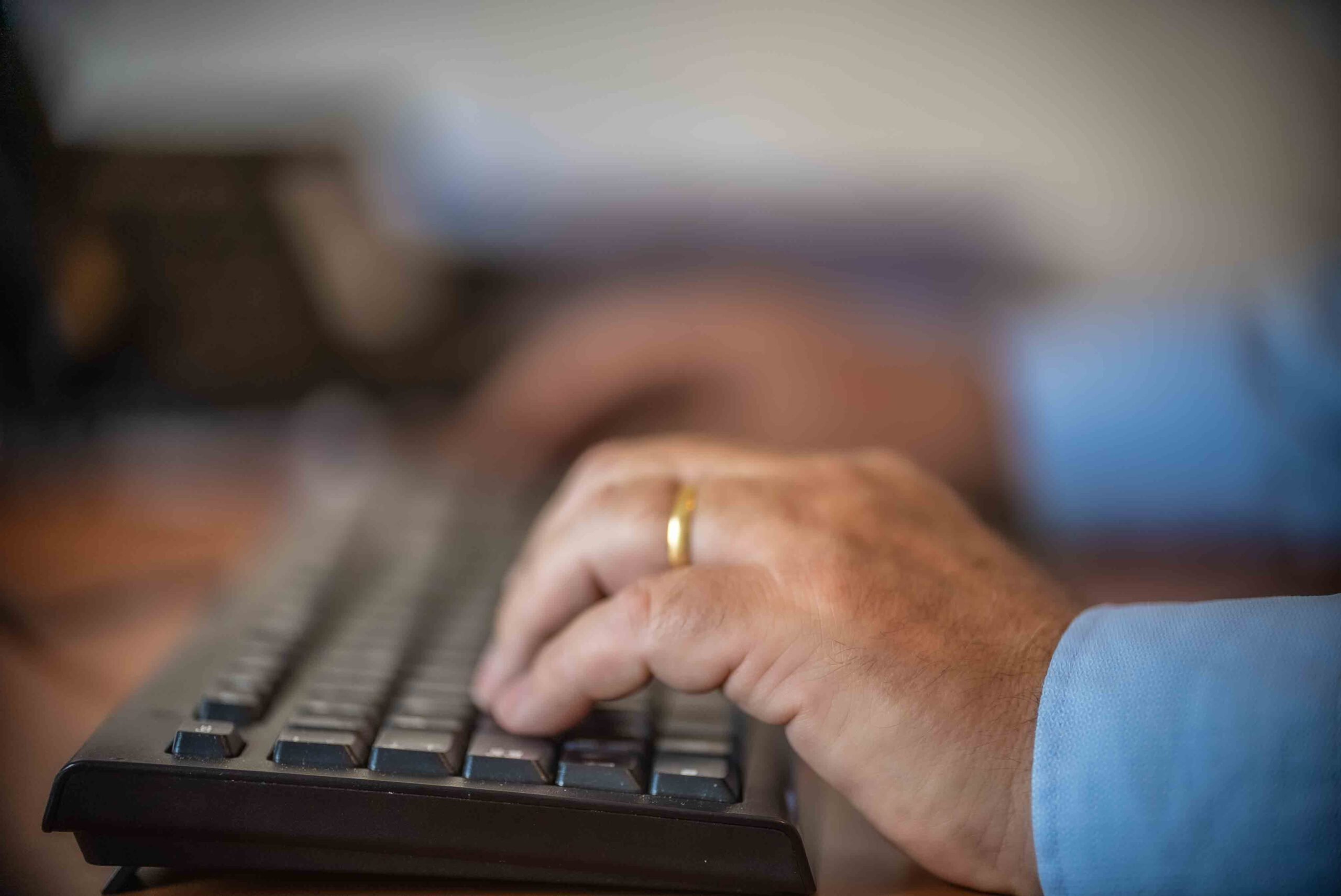 URGENT: Vacature beginnend administratief medewerker AdvocatenGroep Lückers